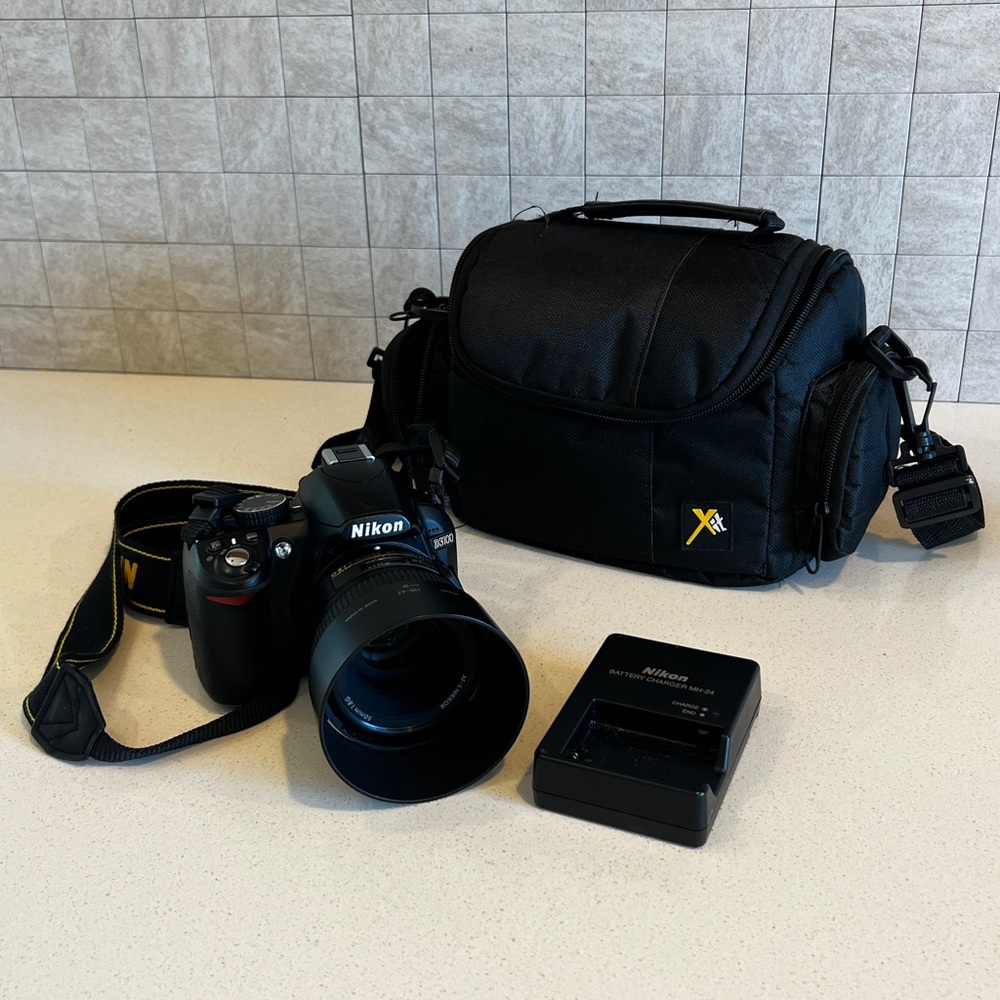 Nikon d3100